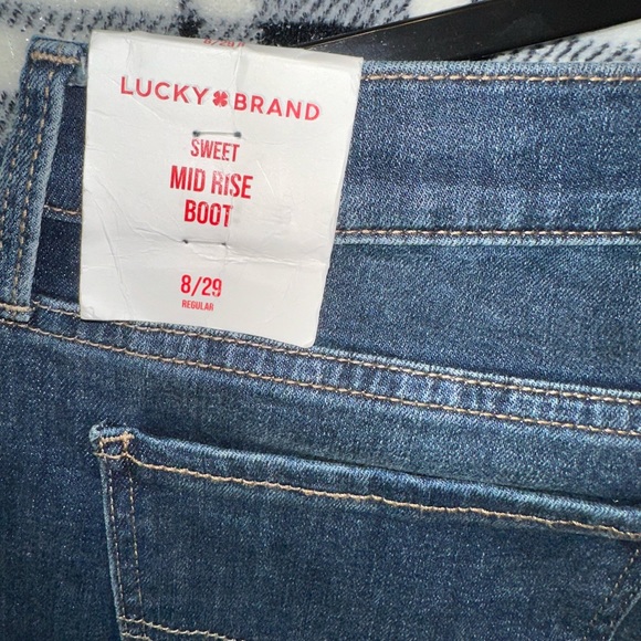 Lucky Brand Sweet Mid Rise Boot Cut Jeans - Picture 4 of 5